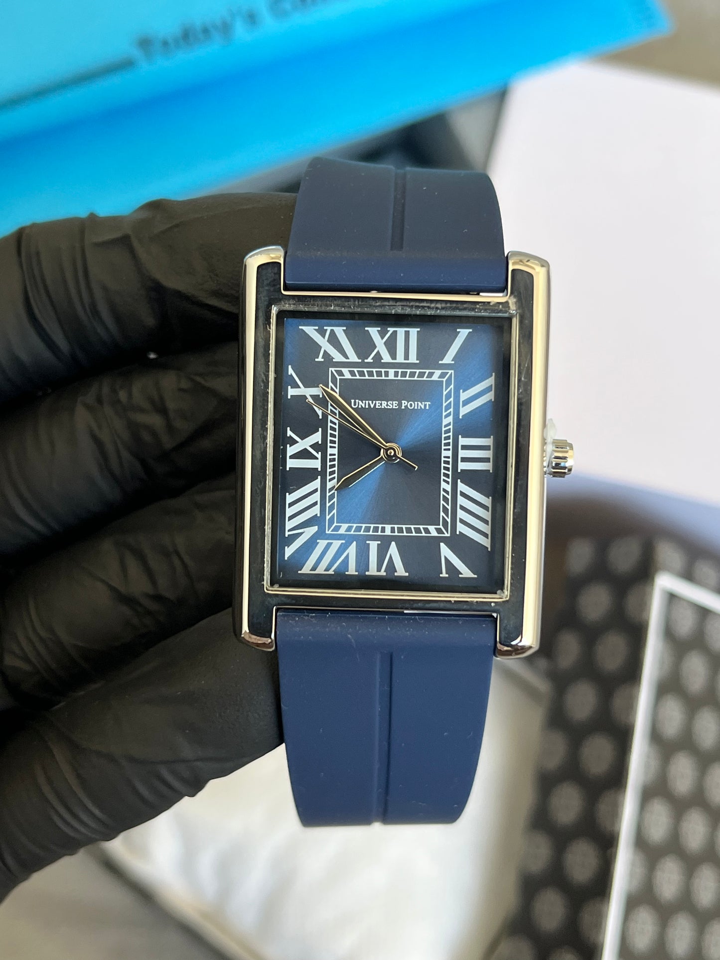 Universal Point Slim - Silver with Blue Dial